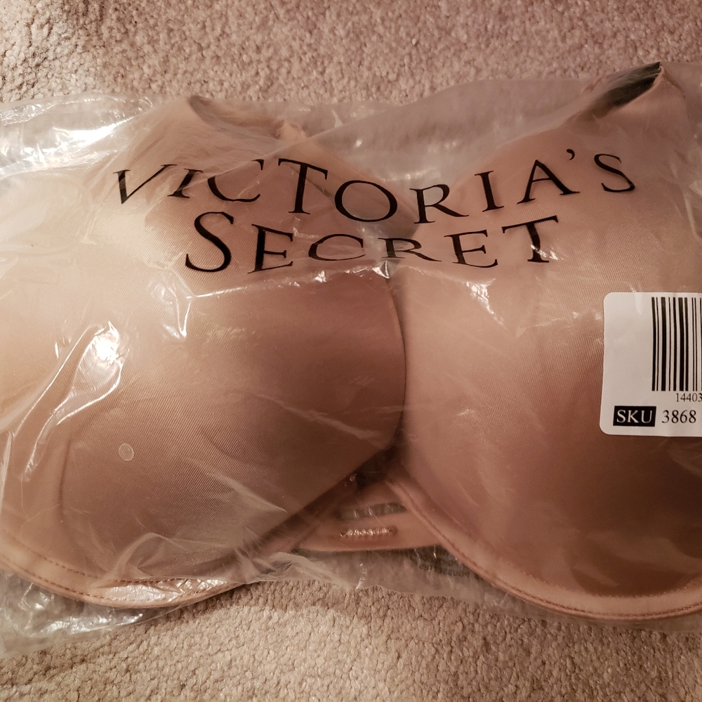 Victoria's Secret Very Sexy push up bra